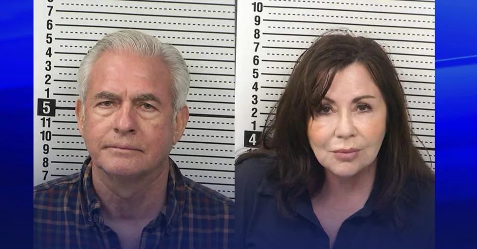 Exjuez de Las Cruces y su esposa son liberados tras pagar fianza de $10,000