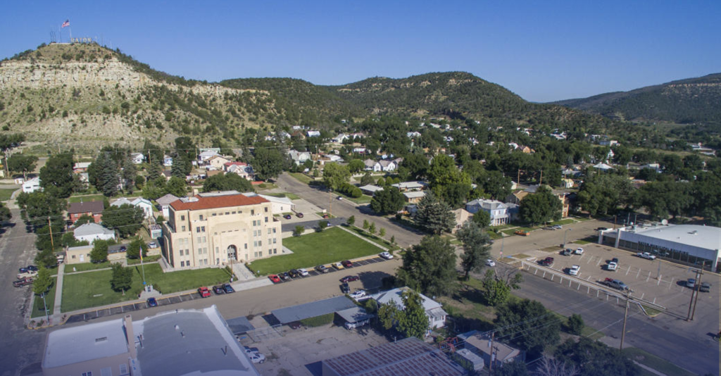 El estado otorga $3.1 millones para llevar internet de fibra a 1,370 localidades de Raton