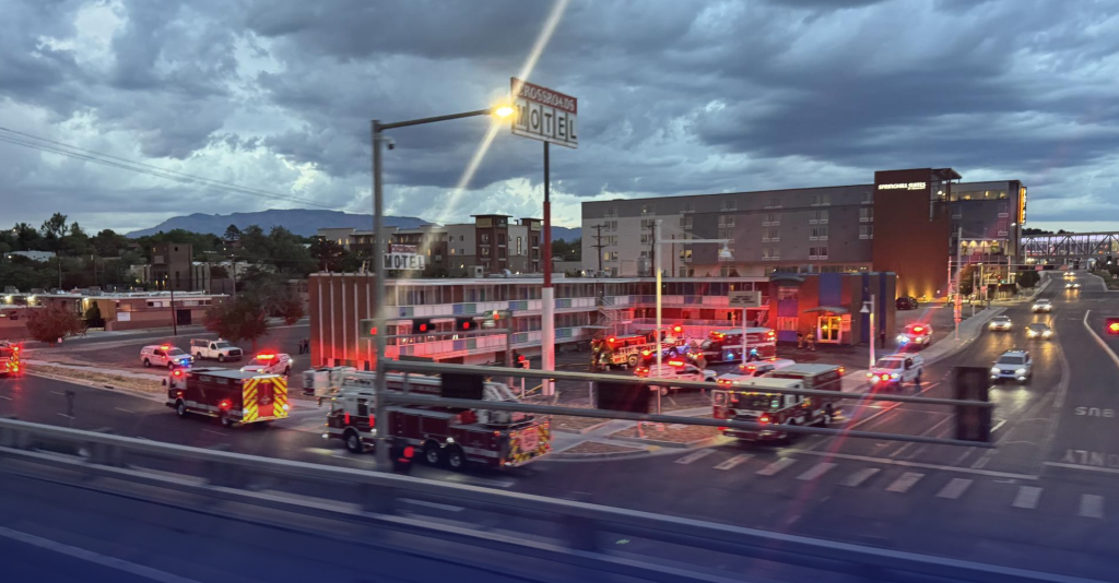 Bomberos sofocan incendio en Motel de Albuquerque