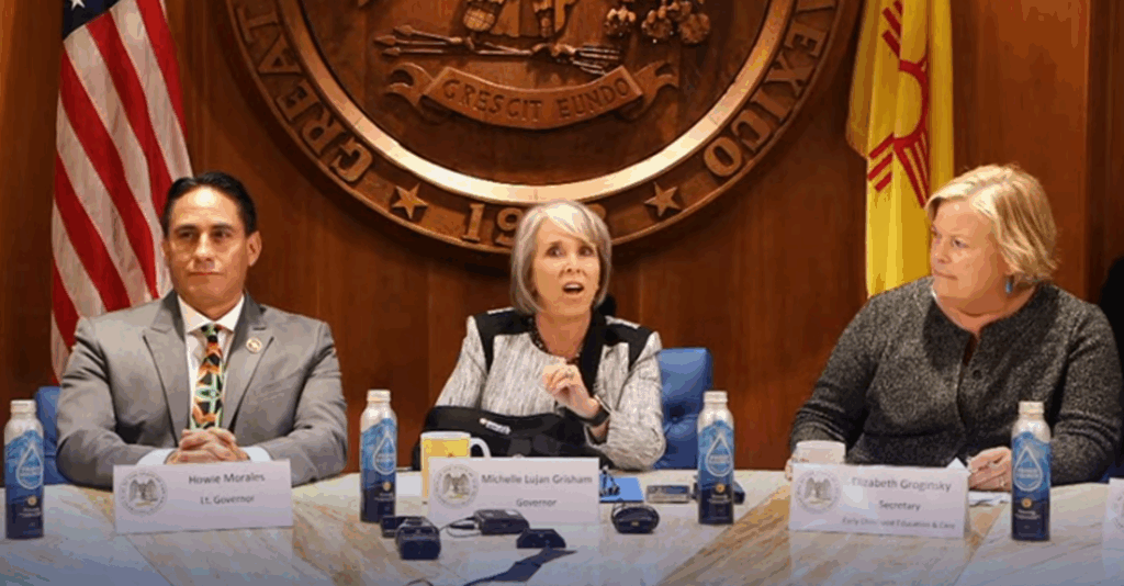 Gobernadora de Nuevo México declara emergencia por clima invernal