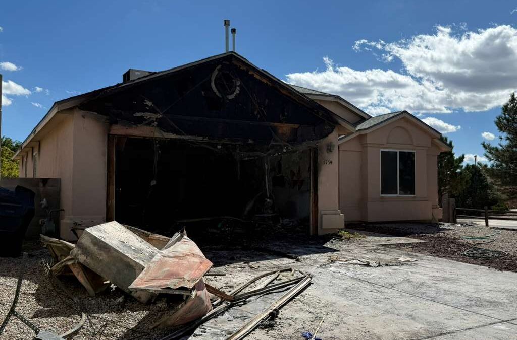 Incendio en Albuquerque consume vivienda; no hay heridos