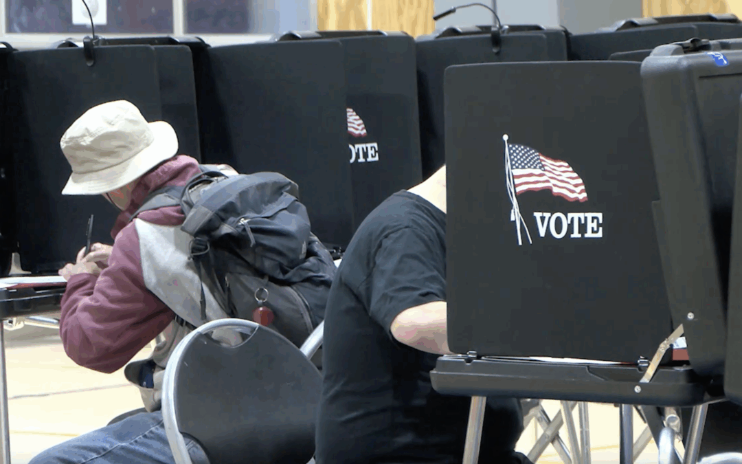 Votantes de Albuquerque comparten su sentir en un día decisivo