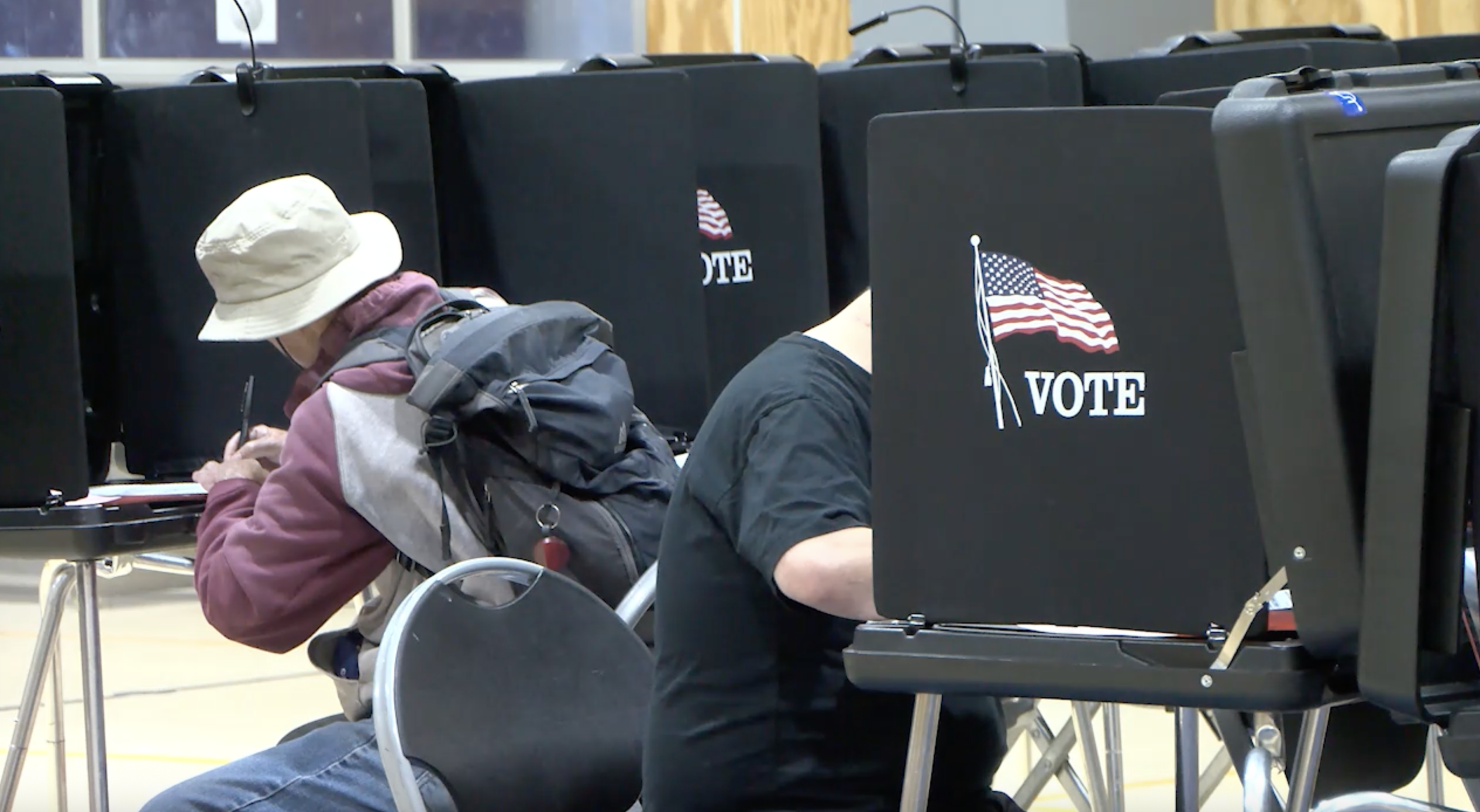 Albuquerque Elecciones Municipales: Votantes Comparten Sus Opiniones en un Día Clave