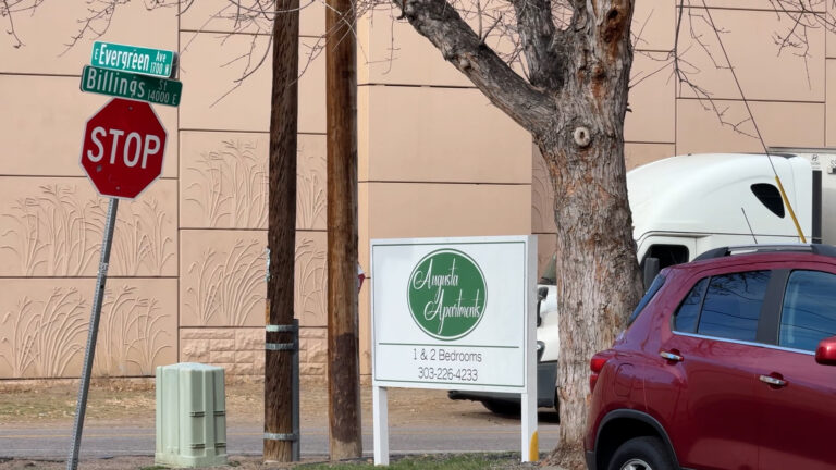 Tiroteo en Aurora: Nochebuena Trágica Deja Dos Fallecidos en Augusta Apartments