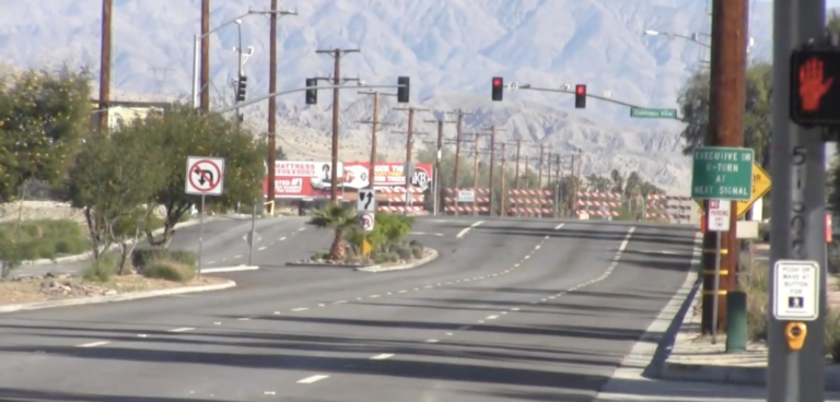 Severa Tormenta de Nochebuena Provoca Inundaciones y Cierres Viales en Palm Springs