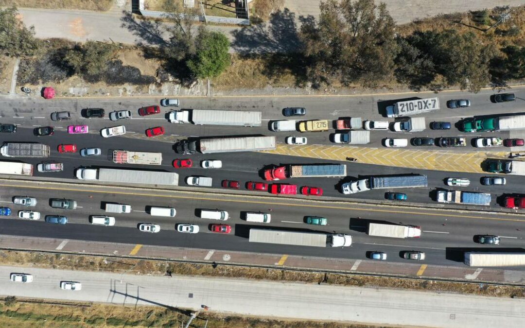 Últimas Noticias de la Autopista México-Puebla: Cierres y Choques en Vivo