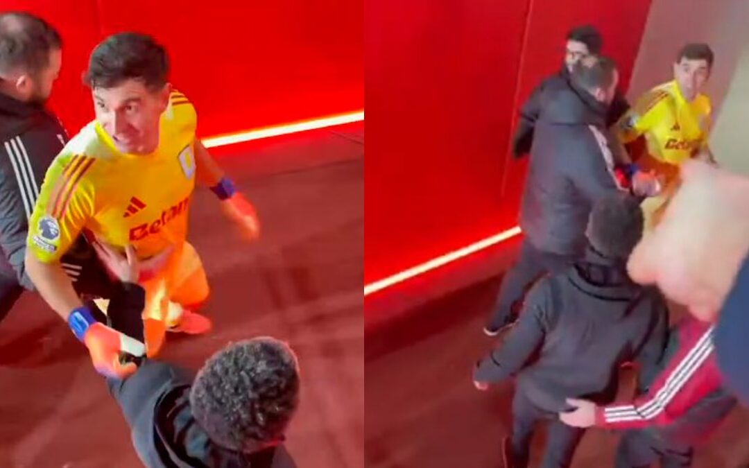 Dibu Martínez reacciona ante críticos tras la caída ante Arsenal | VIDEO