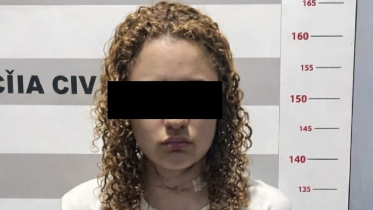 Atropello Fatal en Nuevo México: Mujer Mata a su Prometido y a Su Amiga