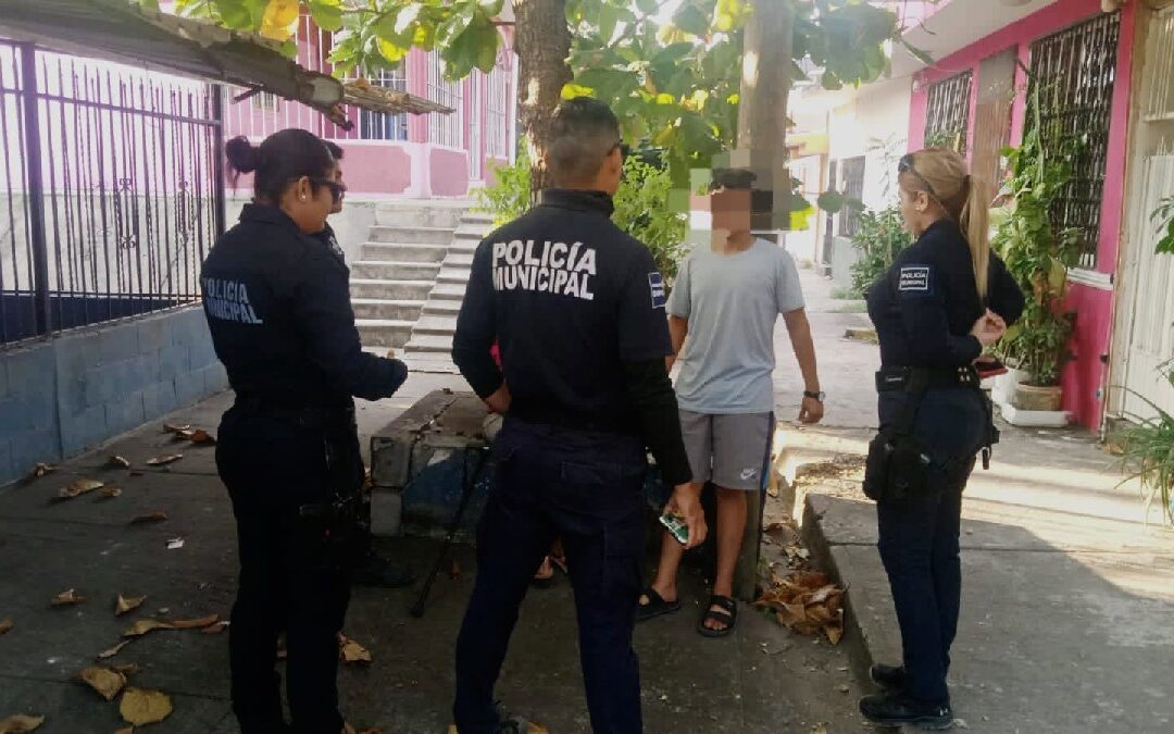 Michoacán: Policía Municipal Rescata a Mujer de 68 Años y su Nieto de un Secuestro Virtual