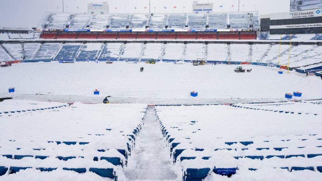 Buffalo Bills Lanza Convocatoria a Aficionados para Limpiar la Nieve del Highmark Stadium