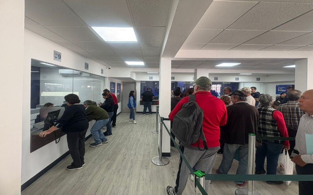 Largas Filas en San Nicolás para el Pago del Predial 2026: ¿Qué Debes Saber?