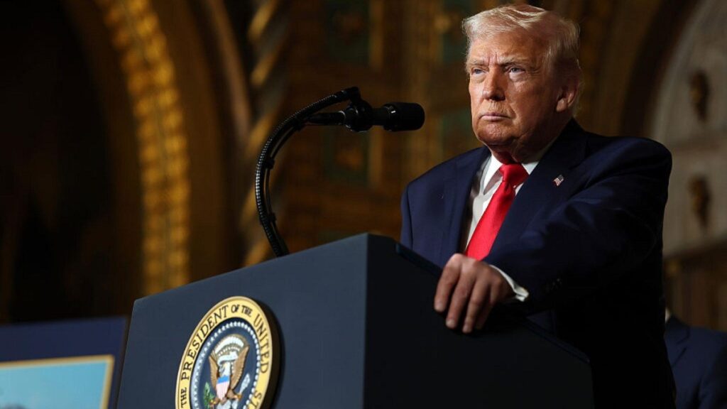 Trump advierte: “Algo habrá que hacer con México” tras ataque a Venezuela