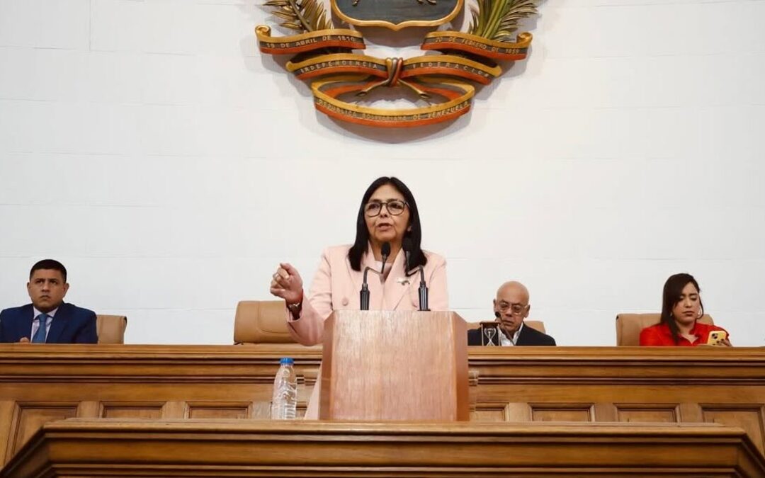 Delcy Rodríguez: ¿La Abogada de Chávez y Sucesora de Maduro tras su Captura en Venezuela?