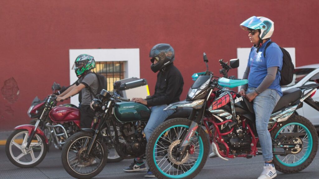 Aprovecha Descuentos en Puebla: Hasta el 100% en Placas, Tenencia y Licencias para Motocicletas