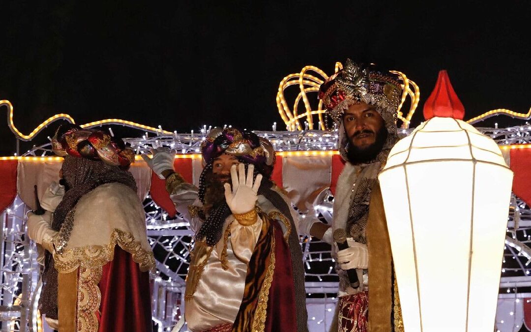 Descubre cómo disfrutar del desfile de los Reyes Magos en Puebla 2023: rutas y calles cerradas