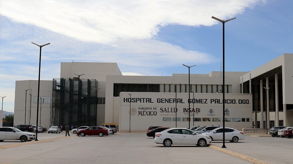 Menor sufre amputación de un dedo en accidente de motocicleta en Gómez Palacio