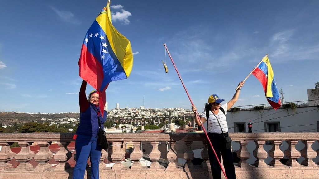 Celebraciones de Venezolanos en Querétaro por la Detención de Nicolás Maduro en EE.UU.