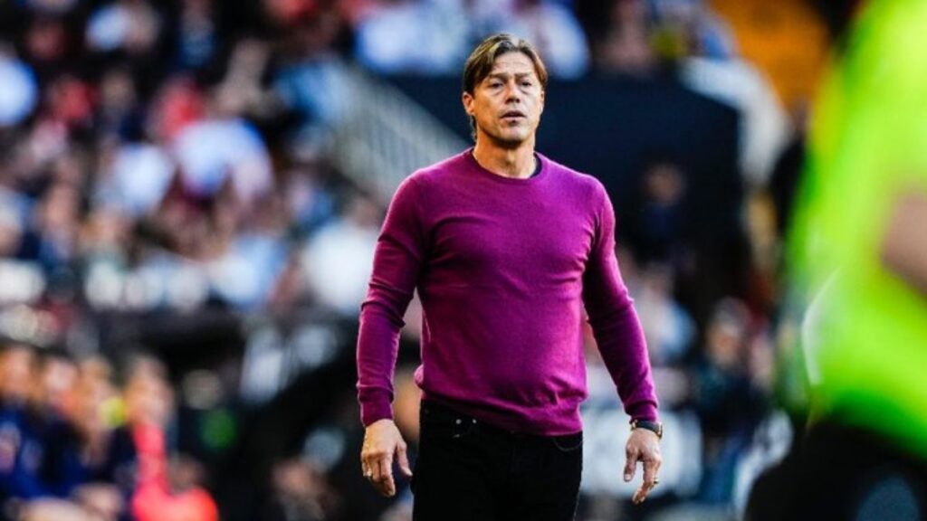 La continuidad de Matías Almeyda en Sevilla en riesgo por rumores de compra por Sergio Ramos