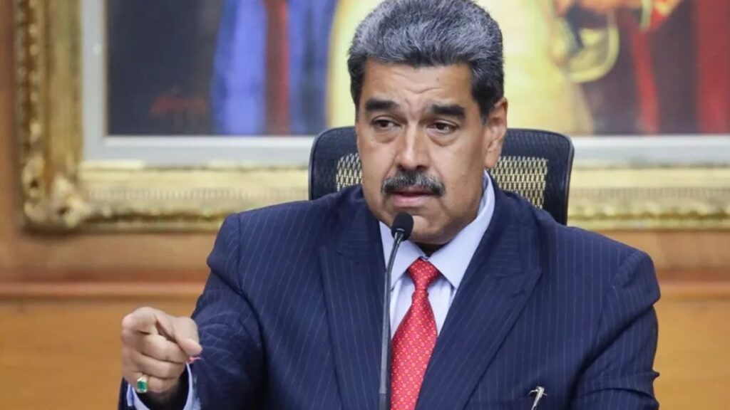Ataque de Estados Unidos a Venezuela: Maduro se Presenta a su Primera Audiencia Arrestado