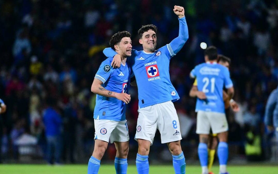 Cruz Azul Se Reestructura: Solo Tres Jugadores Mayores de 30 Años Tras las Salidas de Rivero, Faravelli y Sepúlveda