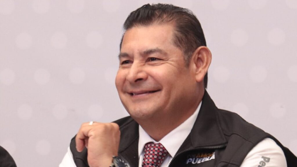 Armenta denuncia la omisión de los alcaldes del Triángulo Rojo en el combate a los deshuesaderos de vehículos