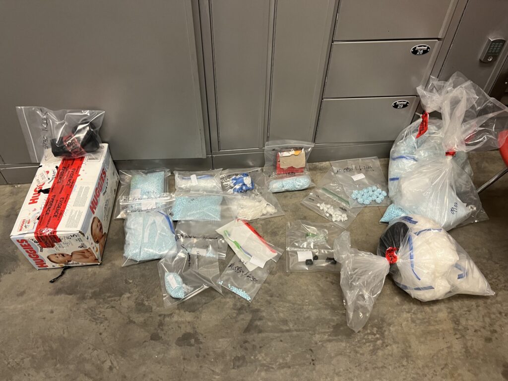 Decomiso de Fentanilo y Metanfetamina en Commerce City: Más de 34 Libras Aseguradas en Operativo Policial