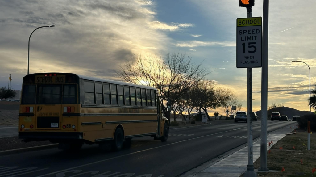 Las Cruces alerta: seguridad vial en escuelas tras regreso a clases