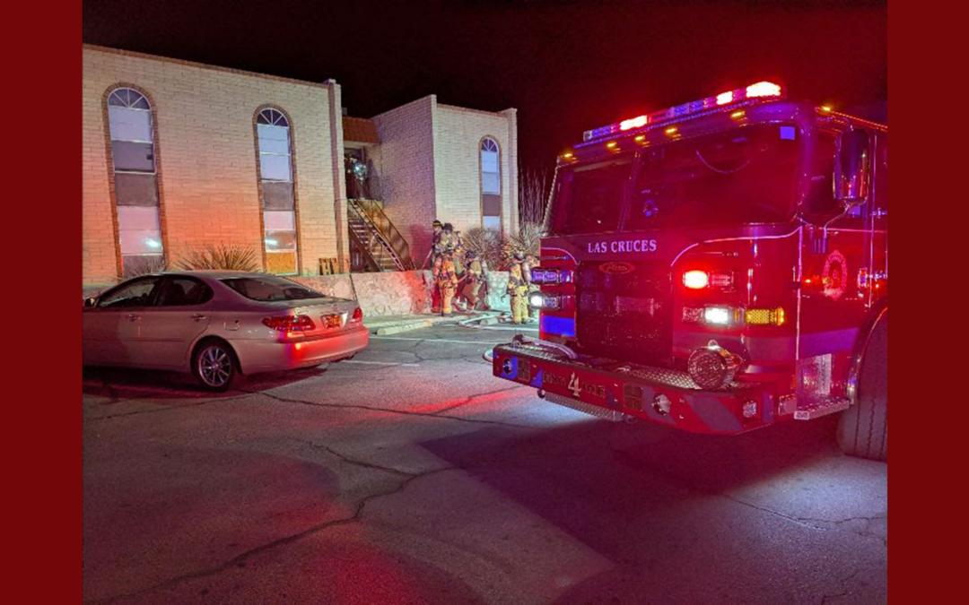 Fuere incendio daña apartamentos en Las Cruces; no se regsitran heridos