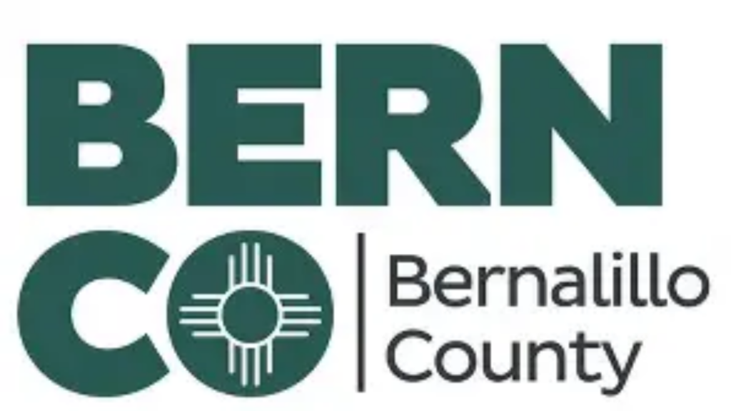 Condado de Bernalillo busca regular incentivos para proyectos de centros de datos e inteligencia artificial