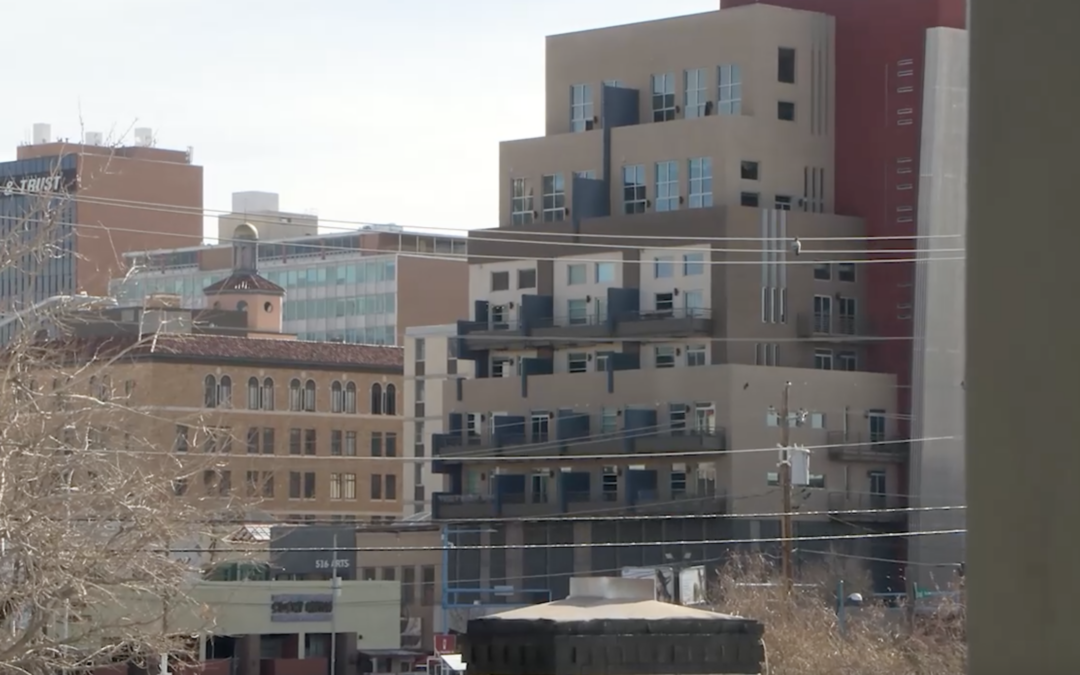 Ciudad de Albuquerque retrasa ordenanza de protección a inquilinos