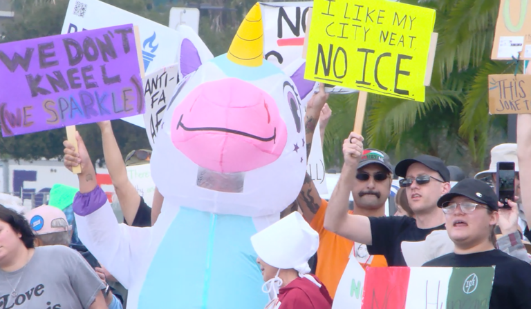 Protesta Nacional en San Diego: Marcha por Nuestros Derechos y Libertades en el Aniversario del Segundo Mandato de Trump