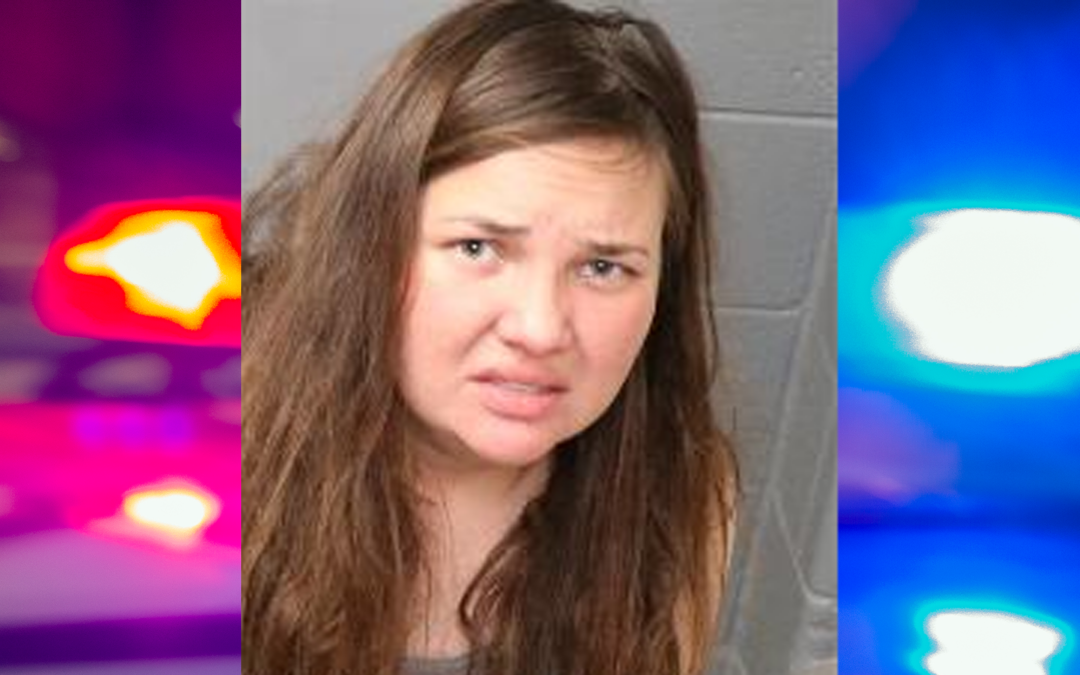 Arrestan a mujer por el asesinato a tiros de su padre en el noroeste de Albuquerque