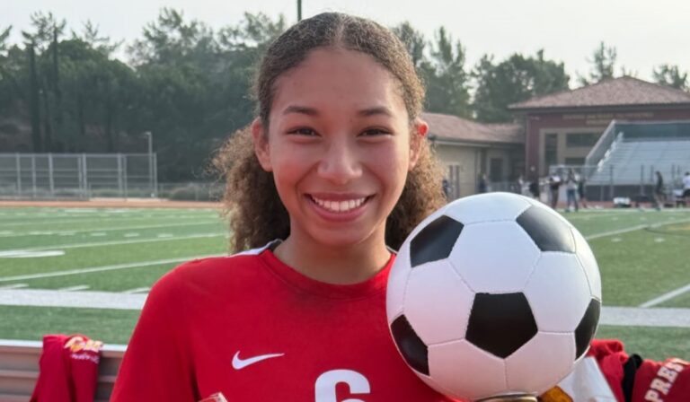 Fútbol Juvenil en San Diego: Kenzie Sanchez Brilla en el Escenario Nacional
