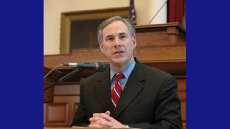 Visas H-1B: Greg Abbott Congela Solicitudes en Texas, Generando Debate Sobre Empleo Local