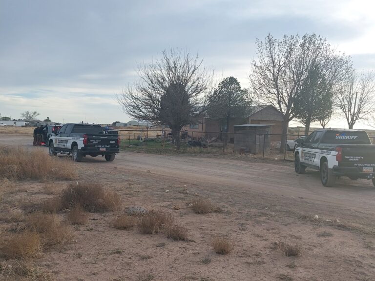 Arrestan a sospechoso por asalto agravado en el Condado de Chaves