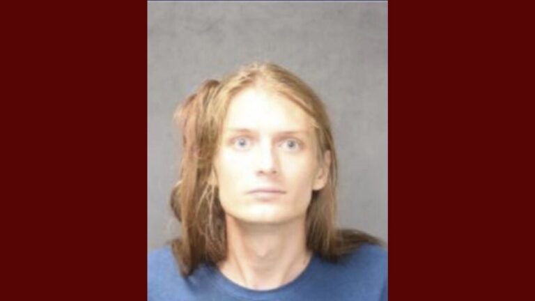 Hombre en Albuquerque se declara culpable tras atacar a niña con botella