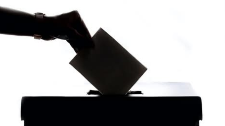 Más de 21 mil votantes solicitaron boleta por correo para elección primaria en el Condado de Bernalillo