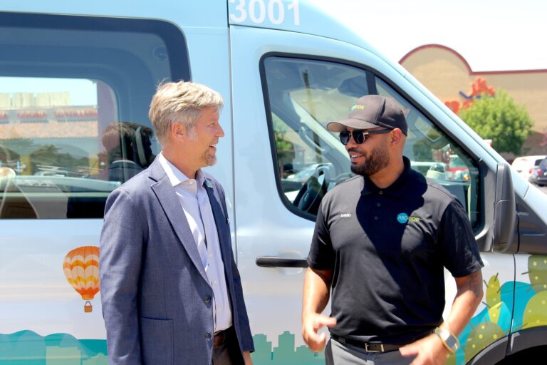 ABQ RIDE ampliará servicio en South Valley de Albuquerque con nueva ruta de autobús y microtránsito