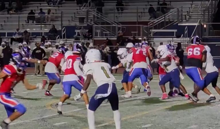 Morse Tigers vencen 26-6 a Crawford Colts en el fútbol americano de preparatorias de San Diego