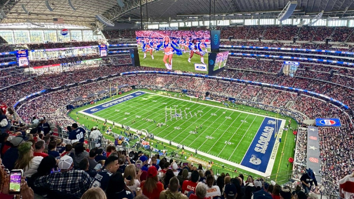 Chiefs vs Cowboys: El Partido de la NFL con Mayor Audiencia en Temporada Regular Superando los 55 Millones de Espectadores